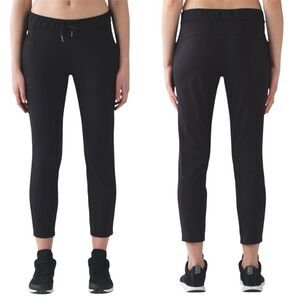 Lululemon On The Fly Pants Black 7/8 Ankle Luxtreme W5ALWS Women’s Size 4